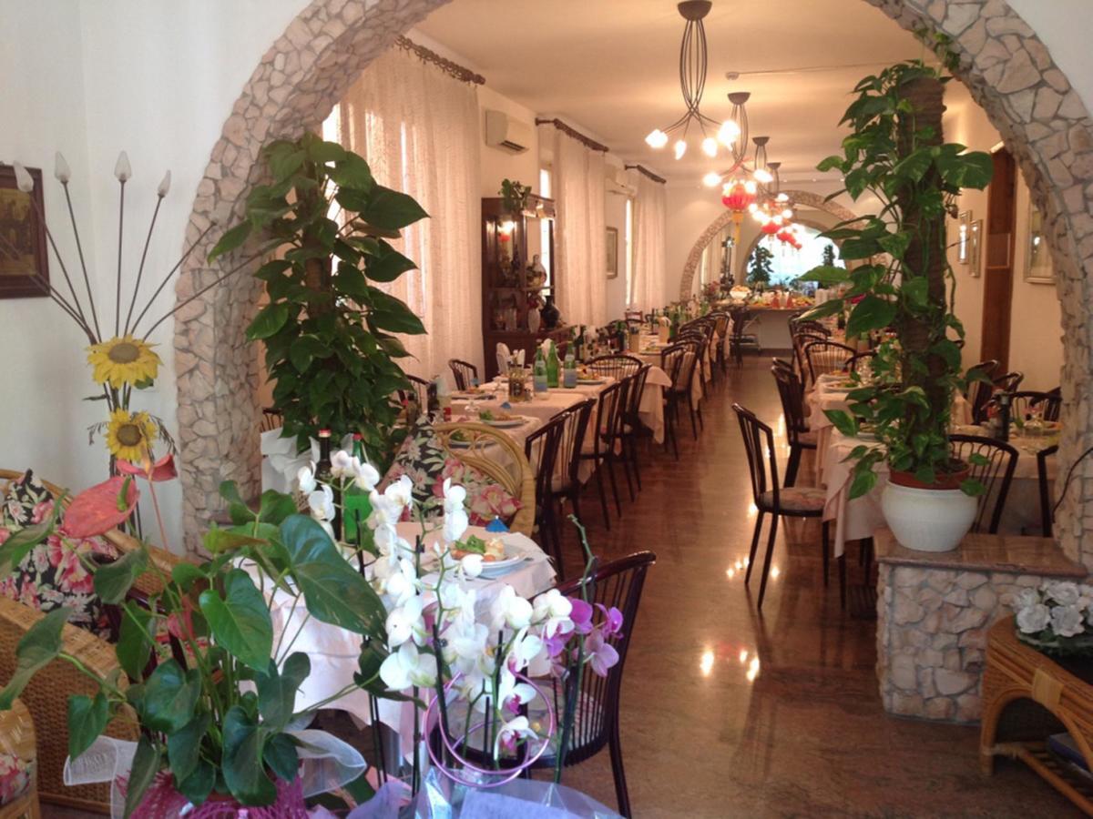 Hotel Pensione Ornella Cesenatico Zewnętrze zdjęcie
