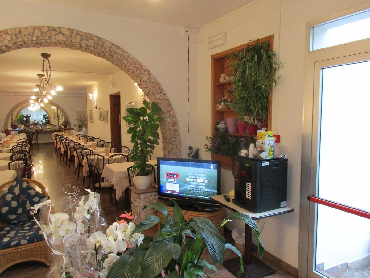 Hotel Pensione Ornella Cesenatico Zewnętrze zdjęcie